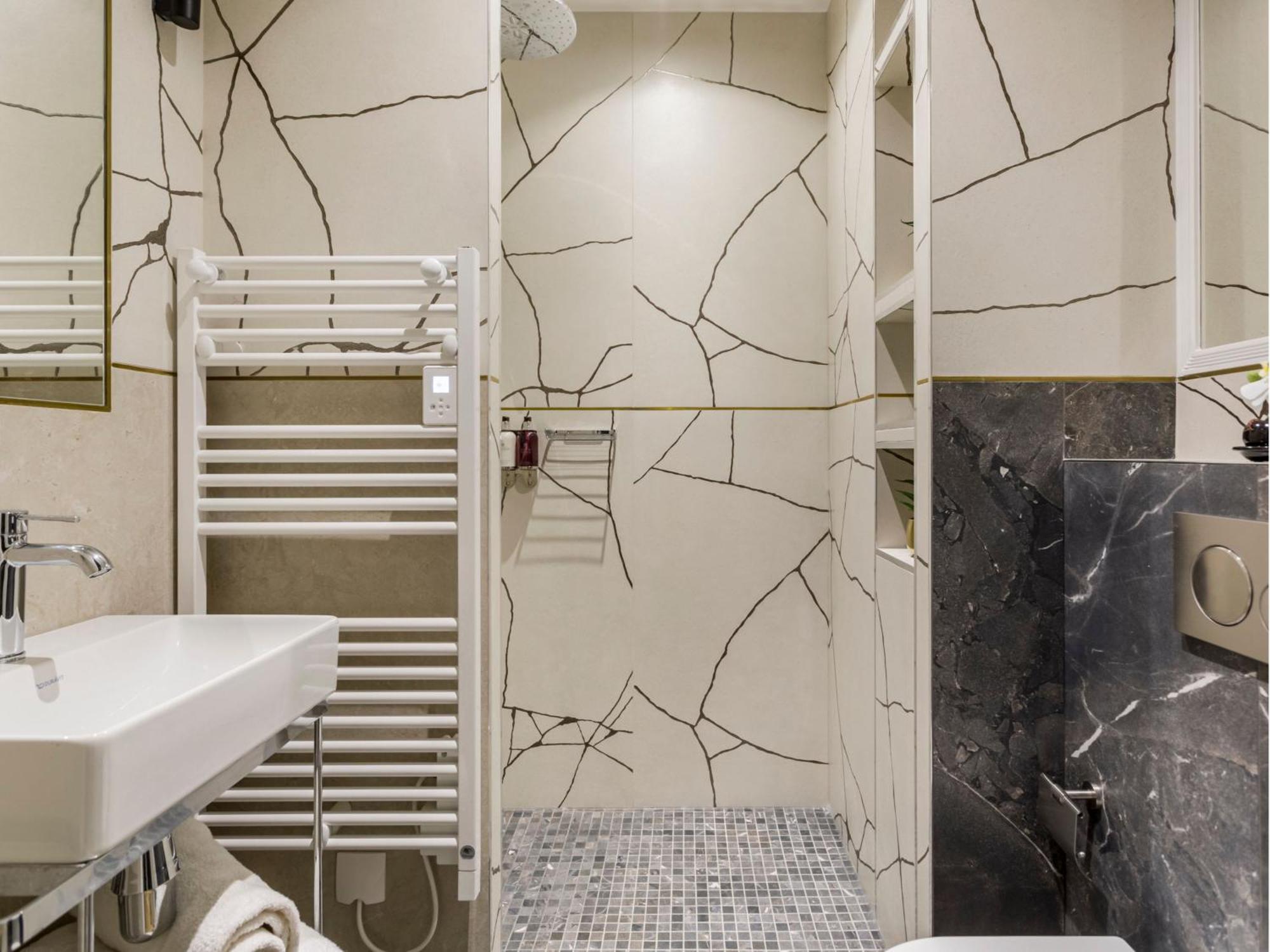Merveil - Luxury Suite - Louvre - Ours II